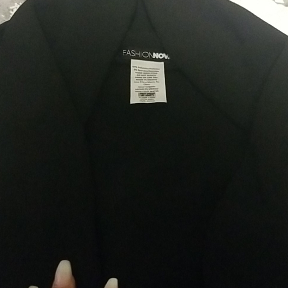 Fashion nova black business coat - Picture 3 of 3